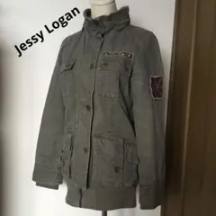 カーキジャケット