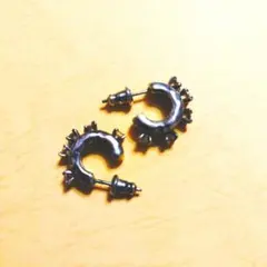 e.m. ブラックジルコニア×クロスモチーフ ピアス 片耳用 - メルカリ