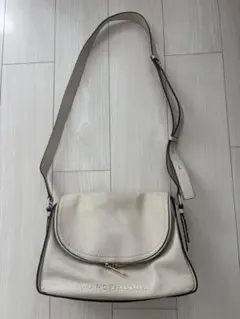 MARC JACOBS クリーム色 ショルダーバッグ