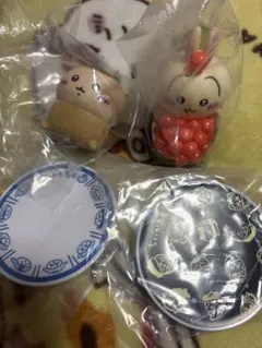 ちいかわ寿司 フィギュアコレクション　うさぎ・くりまんじゅう