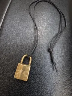 Item thumbnail for item 39cdfd7e-f324-47ce-a3a9-6b0692a417d8