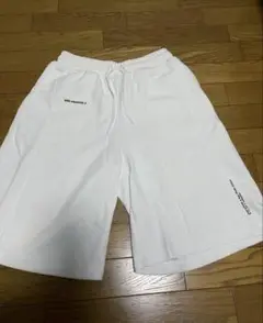 ZARAホワイトスウェットショートパンツ Mサイズ ロゴ入り　ハーフパンツ