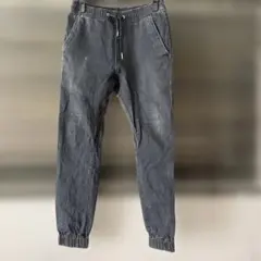 ジョガーパンツ