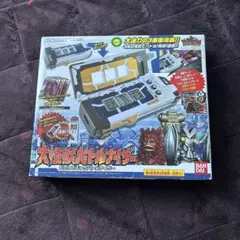 【当時物】バンダイ 1984年 マシンロボ バトルベース ＆ ロボット3体 当時物】バンダイ 1984年 マシンロボ バトルベース ＆ ロボット3体