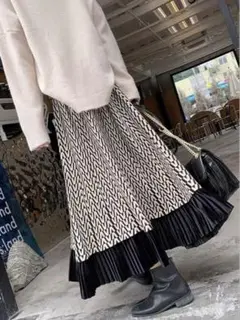 【美品】GRL 幾何学柄プリーツフレアロングニットスカート ac1972