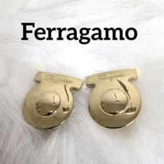 Ferragamo　フェラガモ　ゴールド　ロゴ　モチーフ　イヤリング　アクセサリのサムネイル