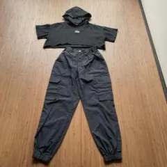 ブラック クロップドフーディ カーゴパンツ上下Mセット
