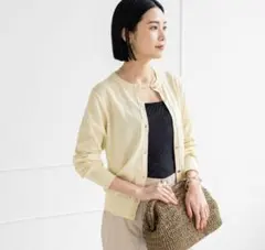 美品 IENA イエナ 金ボタン クルーネック ニットカーディガン ベージュ