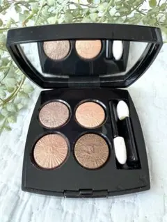 CHANEL レキャトル　オンブル　747 メディテラネアン