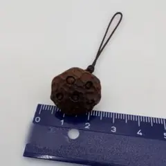 蓮根モチーフ 木製ストラップ 根付