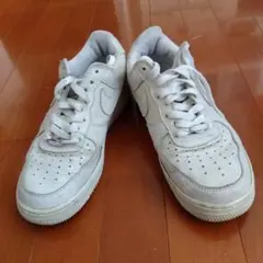 ナイキエアーフォース1