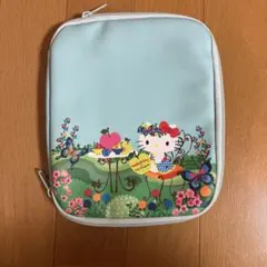 ハローキティ マルチケース