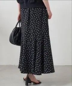 ビアズリー 今期完売 ドットマーメイドスカート サイズ1のサムネイル