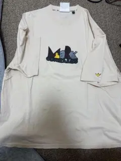 Item thumbnail for item a0335299-b495-45a4-8a7b-21fb4c8edded