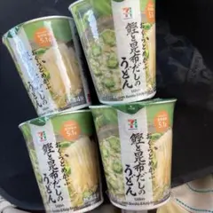 セブンイレブン おくらとめかぶ　鰹と昆布だしのうどん ❗️4 個セット‼️早い者勝ち