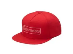 Supreme KAWS Chalk Logo 5-Panel cap 赤