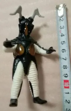 【レア】♾️ウルトラ怪獣フィギュア（ゼットン 一部スケルトンタイプ）