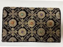 ザリ刺繍　天然石　クラッチバッグ　ポーチ