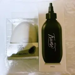TRICORE 温感ヘアトリートメント 200ml ヘアブラシ付きのサムネイル