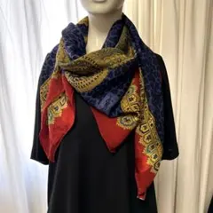 2025年最新】イブサンローラン スカーフの人気アイテム - メルカリ