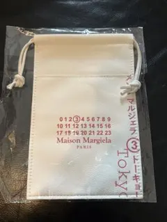 本日限定価格Maison Margiela ロゴ入りホワイトポーチ