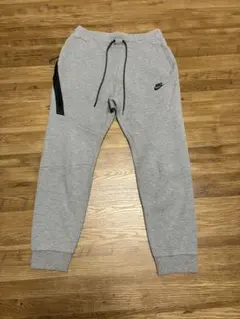 SサイズNike テックフリース ジョガーパンツ グレー オープンヘム