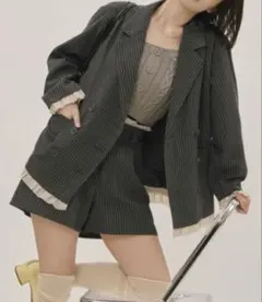 loin nuit ロワンニュイ フリルレイヤードデザインジャケット グレー