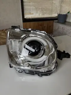 ダイハツキャンパス　右ライト　純正品