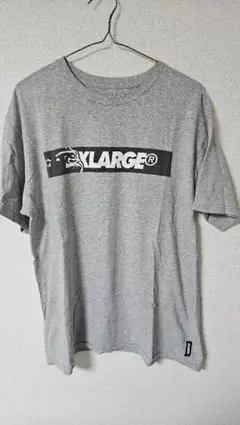 XLARGE グレー Tシャツ ロゴ入り