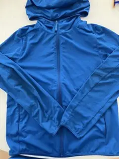 UNIQLO UVカット フルジップフーディー （150）