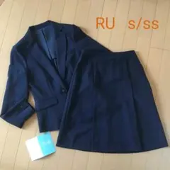 ru　スーツ　ジャケットS/スカートSS