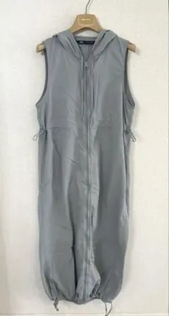 【美品】ZARAフード付きジッパーワンピース　グレー