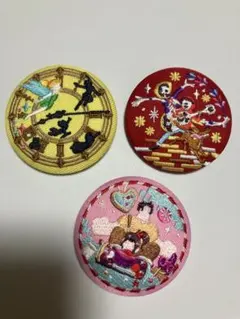 ディズニー刺繍缶バッチ　3つセット
