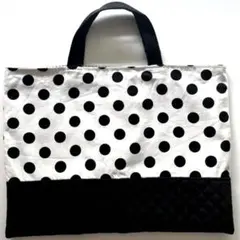 ハンドメイド　水玉模様の手提げバッグ