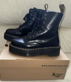 Dr. Martens ブラックレースアップブーツ