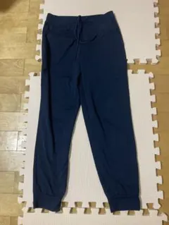 ウルトラストレッチアクティブジョガーパンツ　M レディース　ユニクロ　ネイビー