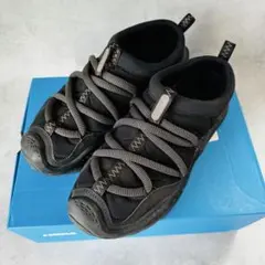 hoka スニーカー