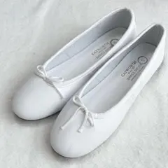 【美品】CATWORTH キャットワース バレエシューズ 白 5 フラットのサムネイル