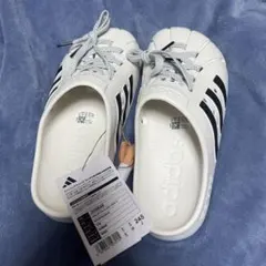 adidas アディレッタクロッグ ホワイト 24.5cmのサムネイル