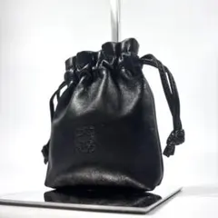 ✨未使用級✨ロエベ ポーチ 巾着 アナグラム ナッパレザー 本革 ブラック 黒