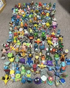 ポケモン 初期モンコレ65体セット - メルカリ