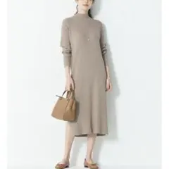 美品✨23区 大きいサイズ44【2XL】異素材切替 ロングニットワンピース 美品✨23区 大きいサイズ44【2XL】異素材切替 ロングニット