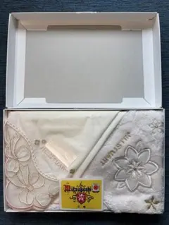 JILLSTUART ハンカチ 箱入り　新品未使用