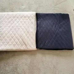 中古品　　　キルティング敷きパッド ブラックとベージュの2枚