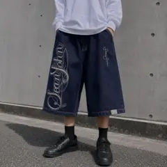 SeanJohnショージョン 刺繍入りハーフパンツ　32のサムネイル
