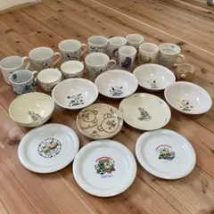 スヌーピー・ムーミン リラックマ、ピーターラビット食器セット 25点SET