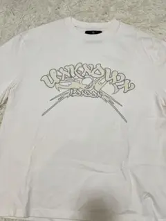 UNKNOWN LONDON TEE