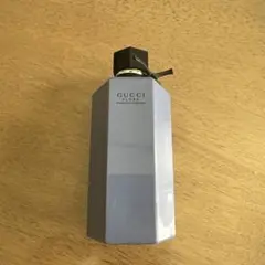 GUCCI香水のサムネイル