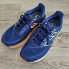 Item thumbnail for item 1bcc5d78-6018-4465-b662-7c285ca688bc