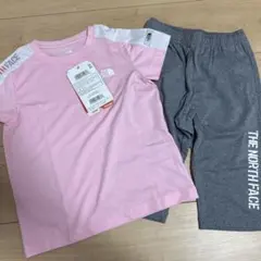 新品アウトレット　ノースフェイス　ピンクTシャツとグレーセットアップ　110cm